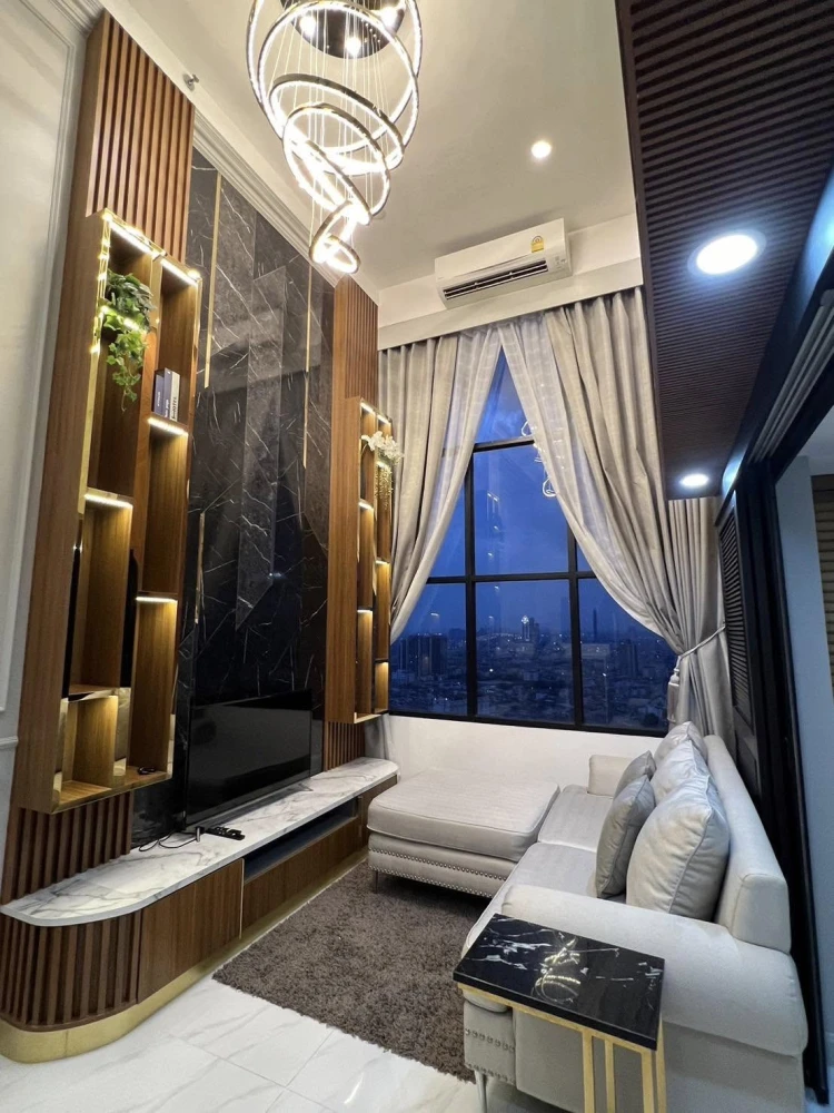 For rent: Knightsbridge Prime Sathorn, very high floor, beautifully decorated built-in throughout the room, beautiful view, not blocked, book now.