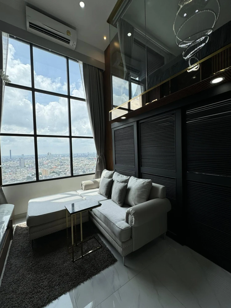 For rent: Knightsbridge Prime Sathorn, very high floor, beautifully decorated built-in throughout the room, beautiful view, not blocked, book now.