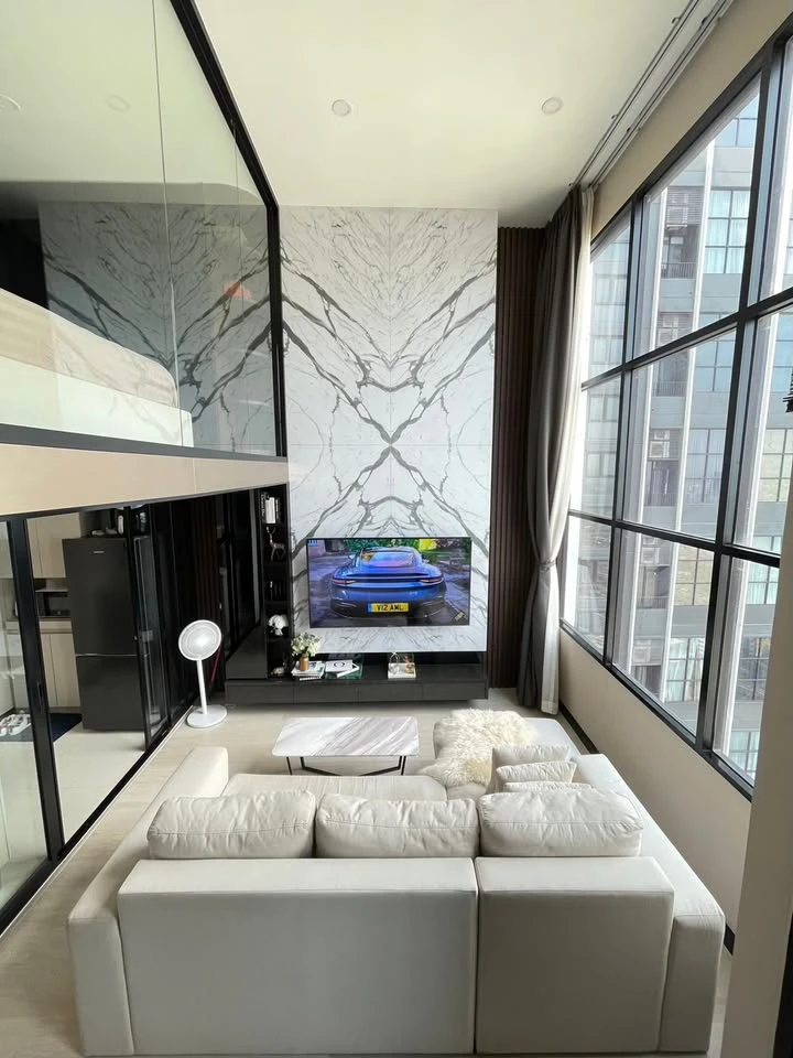 Knightsbridge Prime Sathorn, high floor, ready to move in, spacious and comfortable. Hurry and book now, don't miss out!