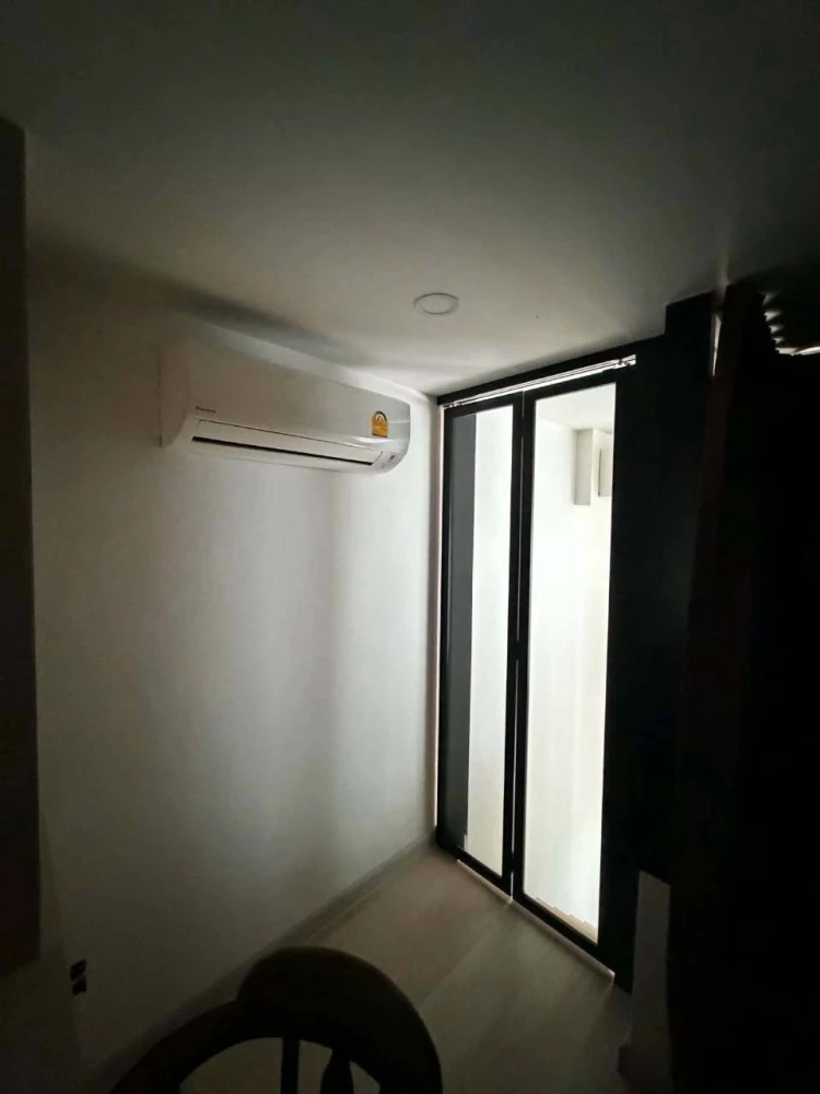 For rent: KnightsBridge Prime Sathorn, high ceilings, spacious, fully furnished, prime location, beautiful view. Book now!