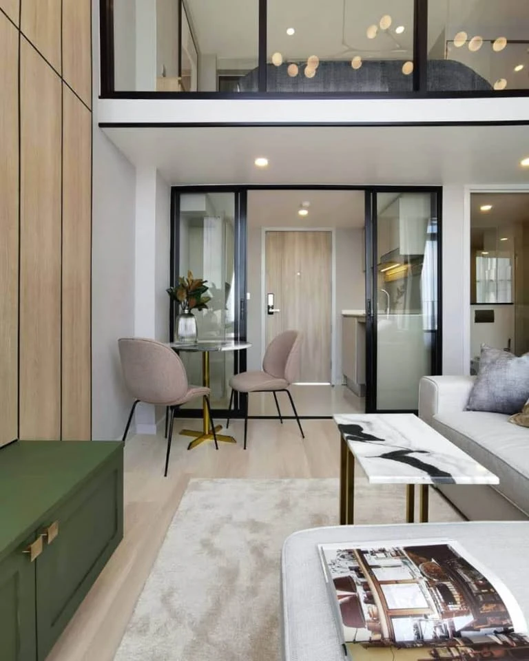 For rent: KnightsBridge Prime Sathorn, beautifully decorated room, high ceiling, airy, fully furnished, book now.