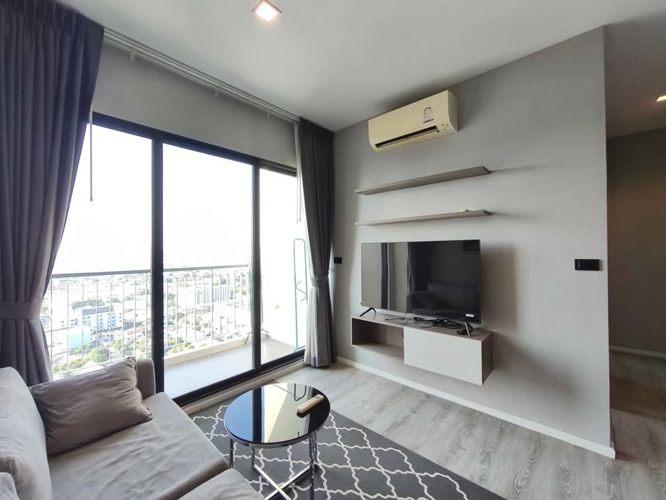 ให้เช่า Knightsbridge Sky River Ocean ห้องอยู่ชั้น 22 สูงมากๆ ตกแต่งครบครัน พร้อมเข้าอยู่
