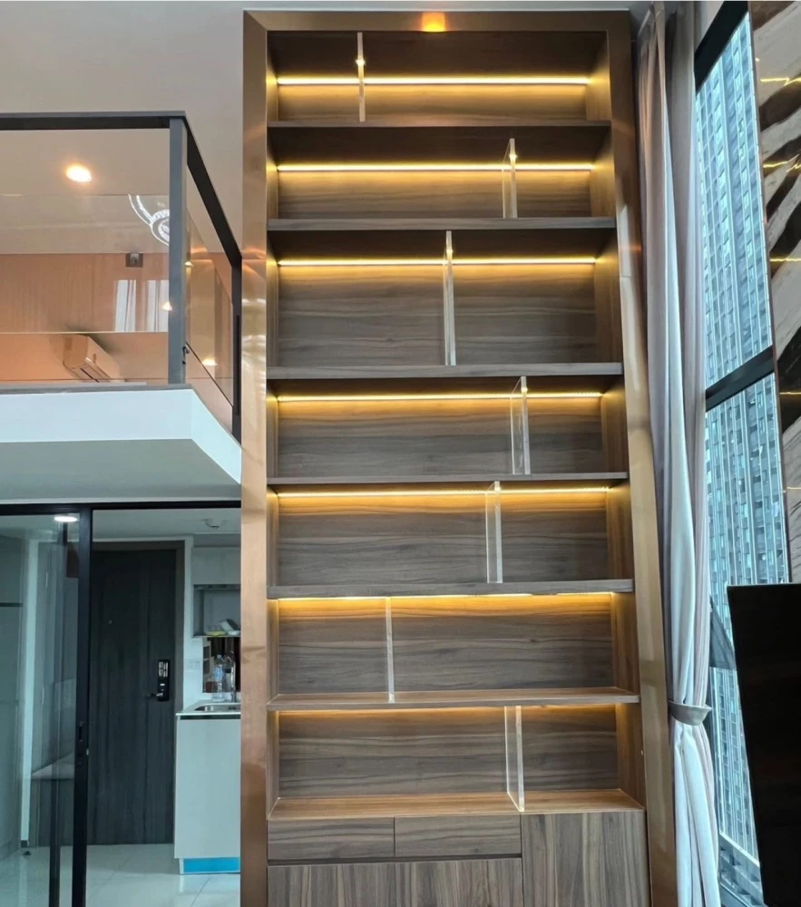 KnightsBridge Space Rama 9 for rent, spacious room, lots of usable space, high ceiling, airy, good location, reserve now.