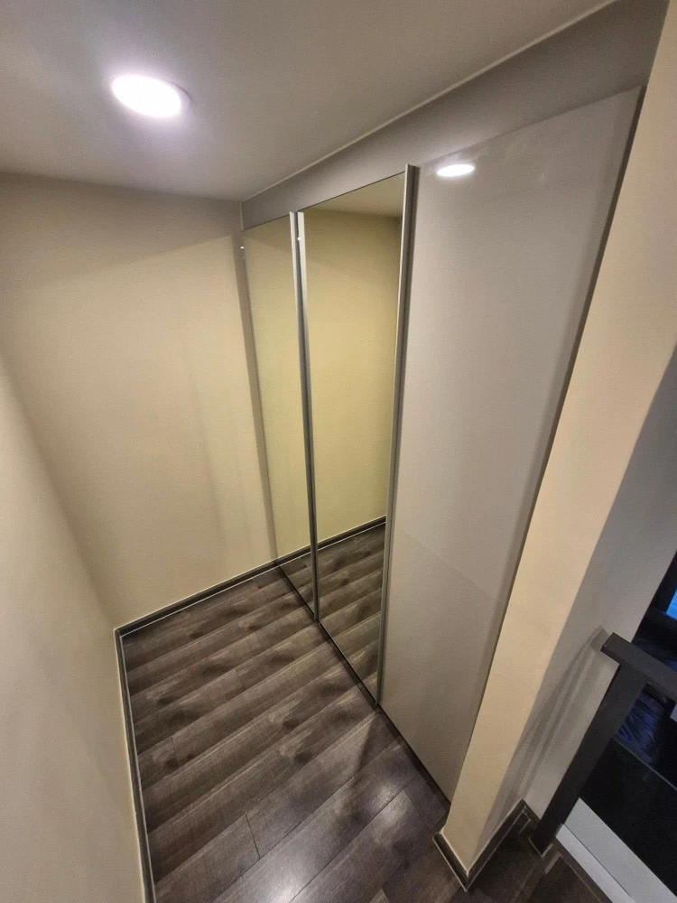 For rent: Knightsbridge Space Rama 9, 26th floor (very high floor), fully furnished. Don't wait!