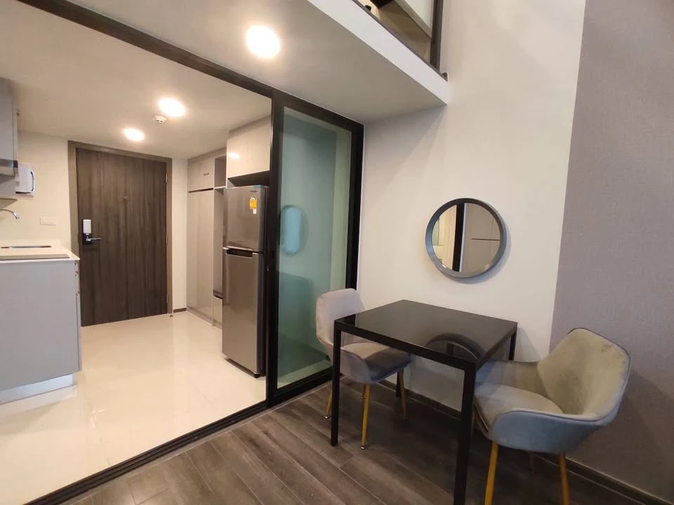 Knightsbridge Space Rama 9 for rent, very high floor, modern style decoration, fully furnished, hurry and reserve now!