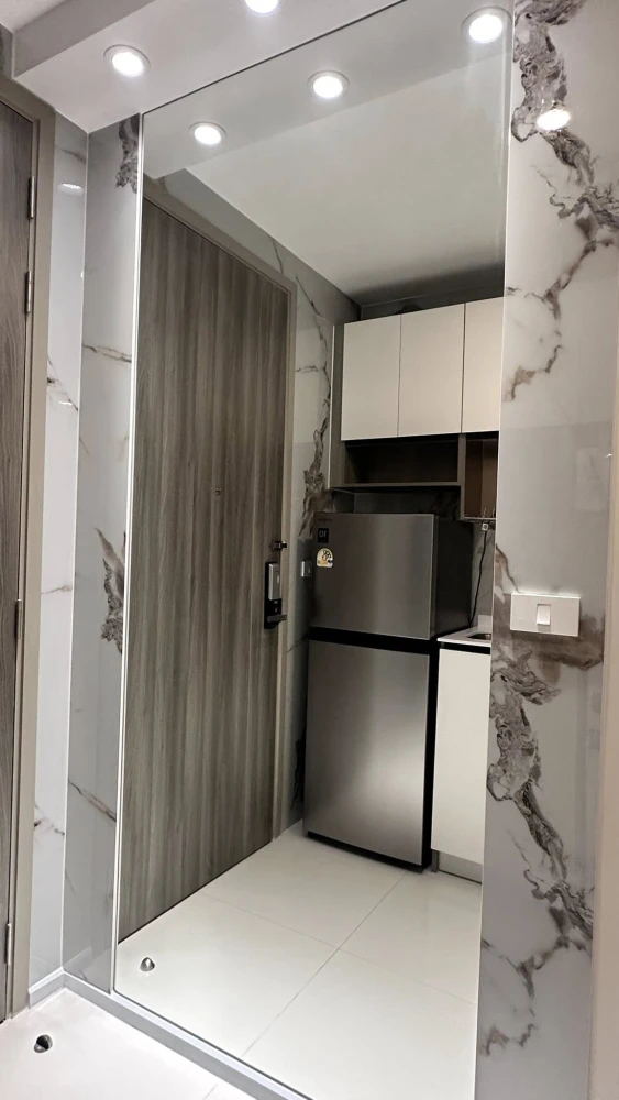 For rent: Knightsbridge Sukhumvit-Thepharak, high floor unit, excellent condition, fully furnished. Book now before it's too late!!!!