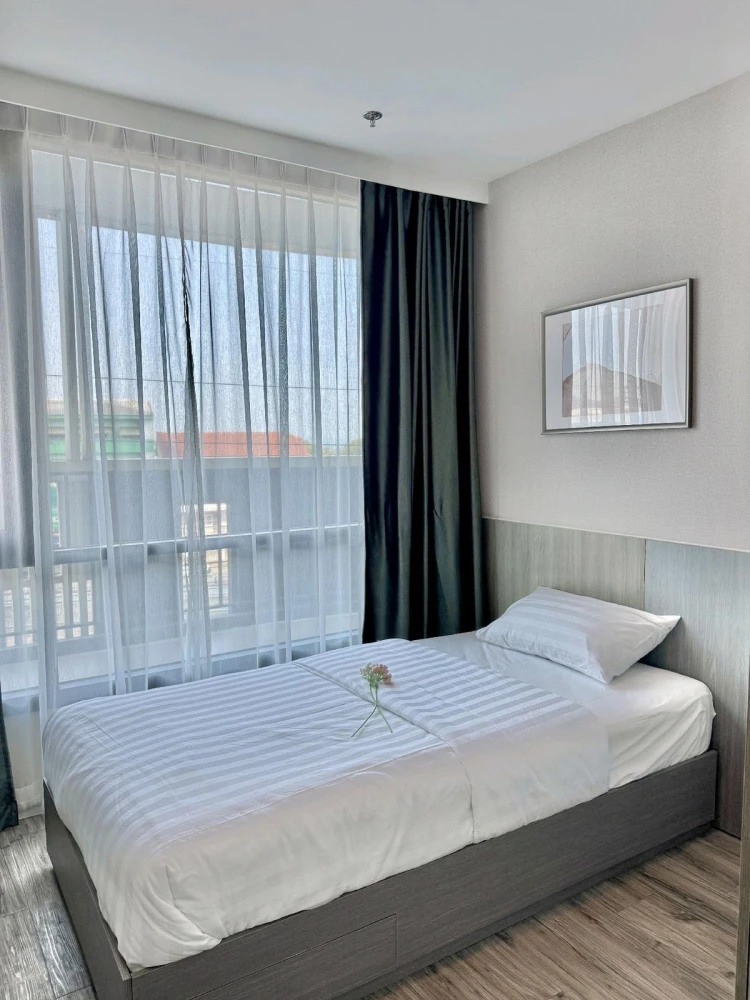 For rent: KnightsBridge The Ocean Sriracha, 2 bedrooms, 4th floor, fully furnished, interested, reserve now, urgent.
