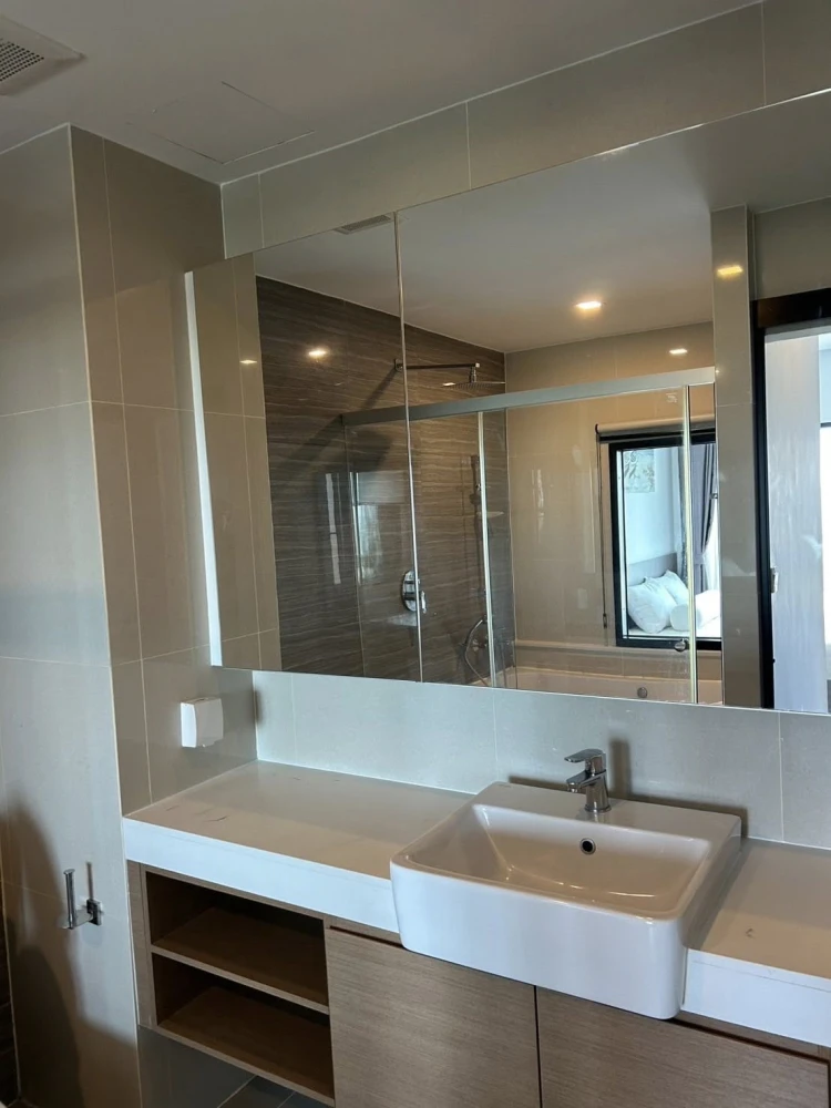 For rent: KnightsBridge the Ocean Sriracha, 17th floor, beautiful sea view, fully furnished, must reserve.