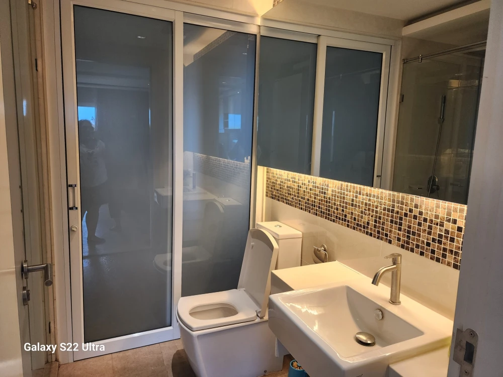 For rent: La Santir (Jomtien), 4th floor, corner room, beautiful view, with built-in decoration, move in now, don't hesitate.