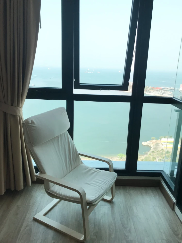 For rent: Ladda Plus Sriracha studio apartment, fully furnished with beautiful sea view. What are you waiting for?