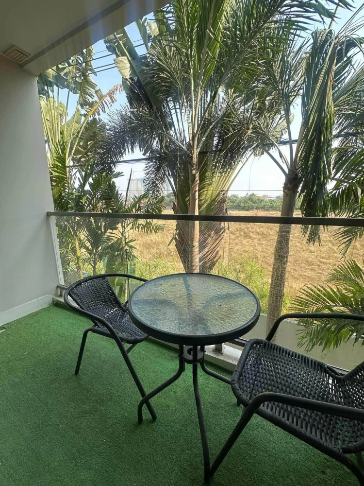For rent: Laguna Beach Resort 3 - The Maldives, Building E, Studio room, 2nd floor, exterior view. Don't miss out!