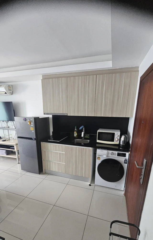 Laguna Beach Resort Jomtien for rent, 6th floor, fully furnished, nice to live in, reserve now, urgent.