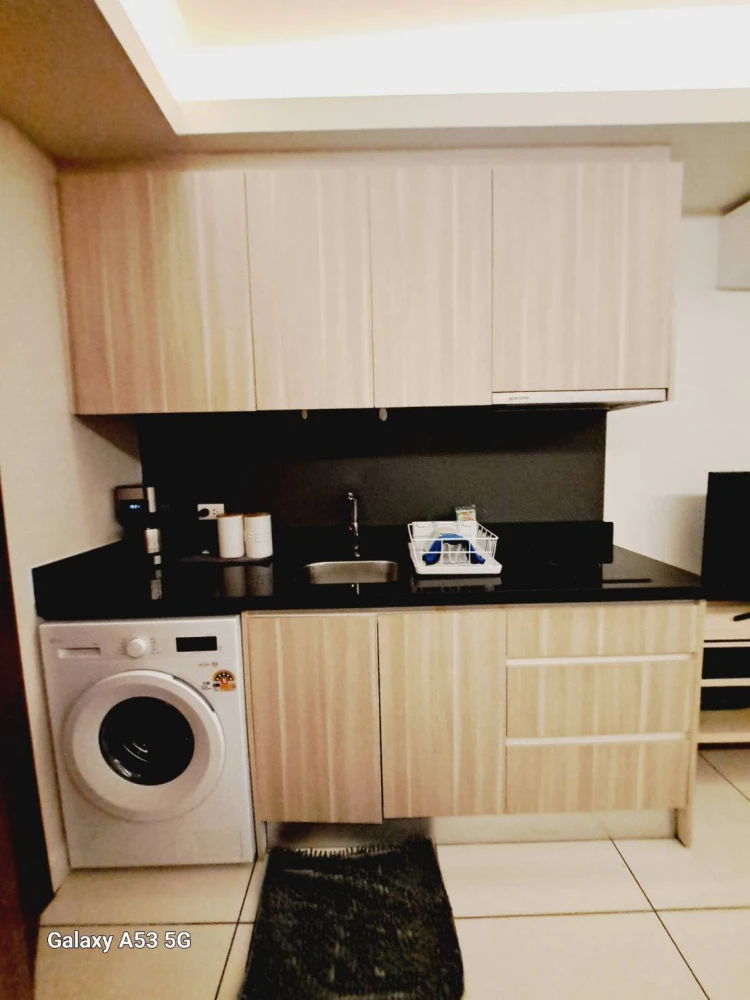 Laguna Beach Resort Jomtien for rent, nice room, comes with furniture and washing machine. Good like this, hurry and reserve now.