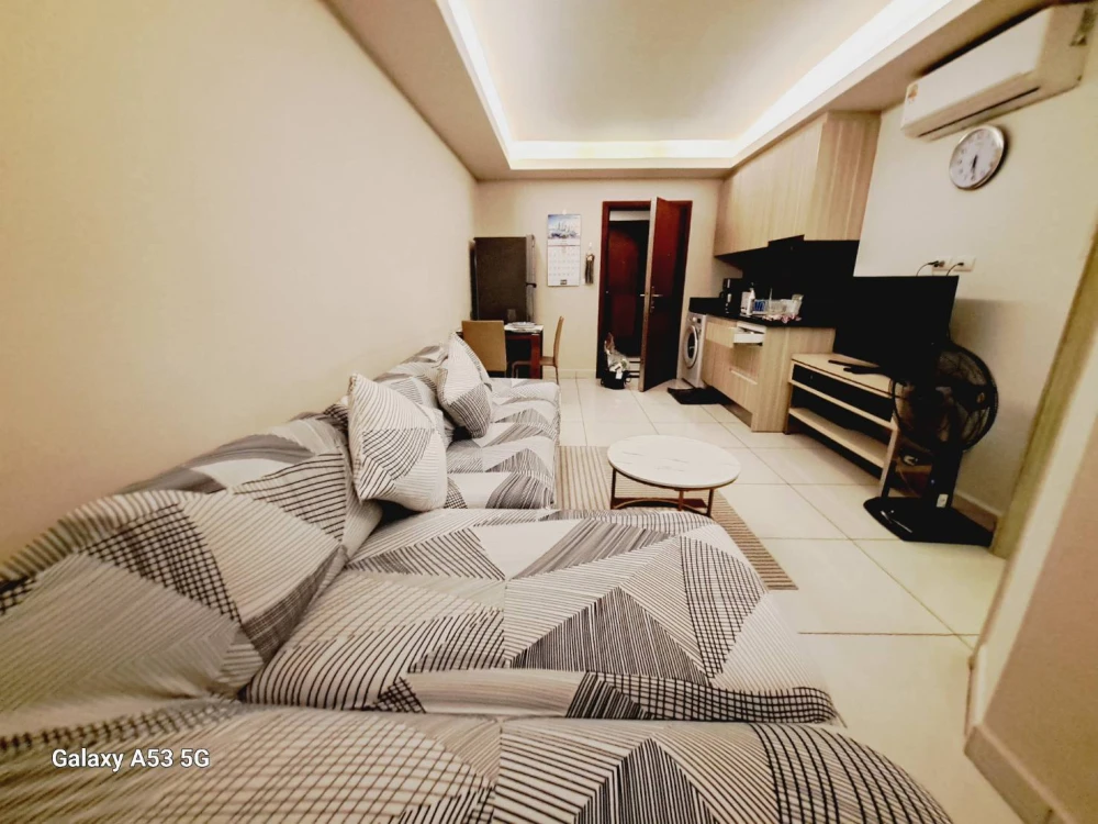 Laguna Beach Resort Jomtien for rent, nice room, comes with furniture and washing machine. Good like this, hurry and reserve now.