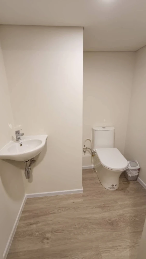 For rent: Landmark @Grand Station, double-volume unit (giving the feeling of being on approximately the 20th floor). Just bring your belongings and mo
