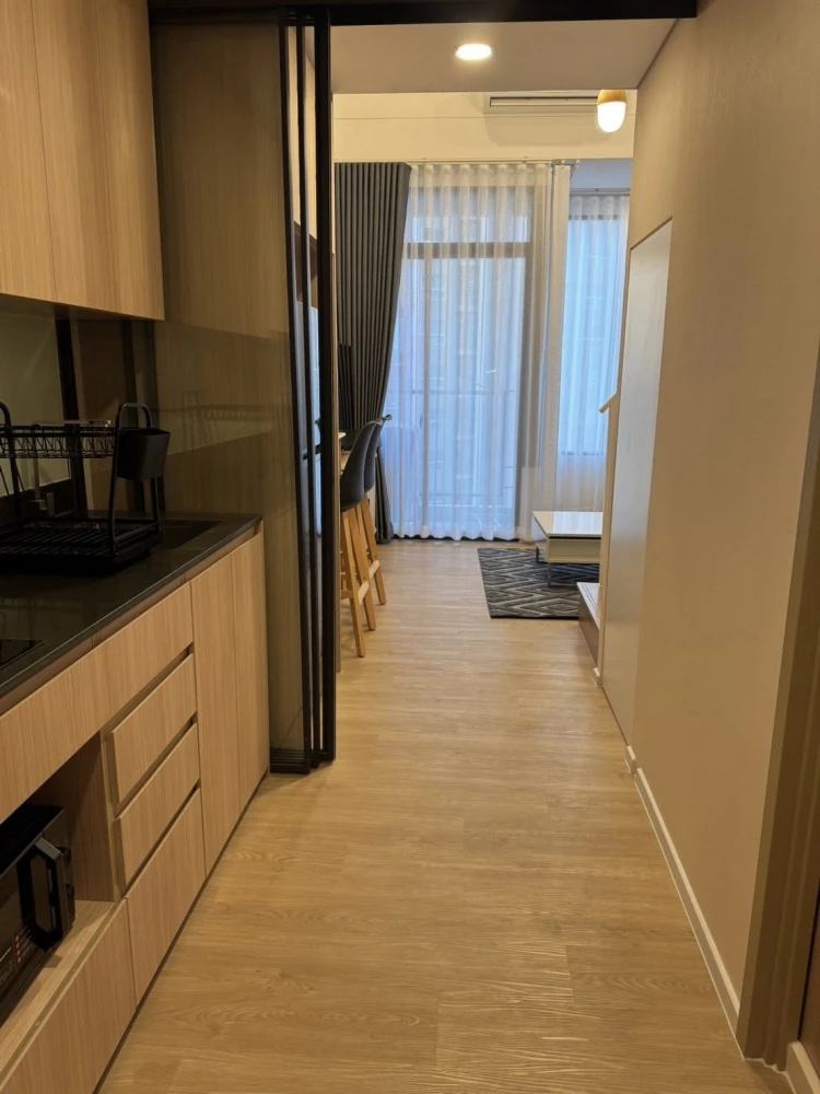 Landmark @MRTA Station Duplex apartment for rent, fully furnished, ready to move in!
