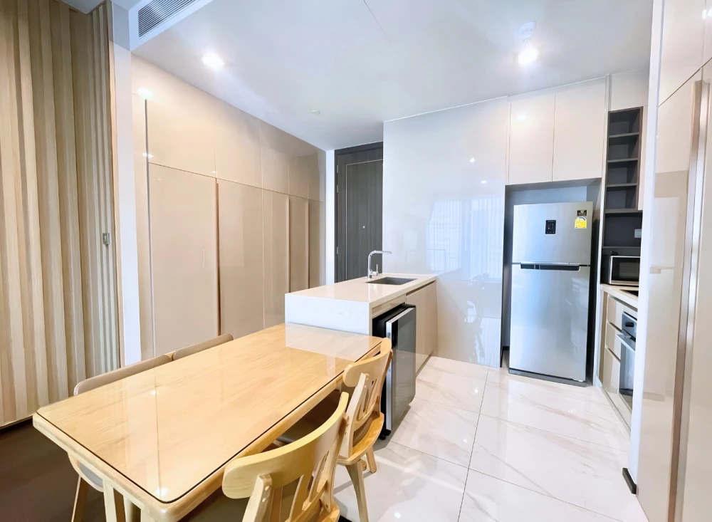 For Rent: LAVIQ Sukhumvit 57, 15th Floor – Fully furnished. Book now—act fast!