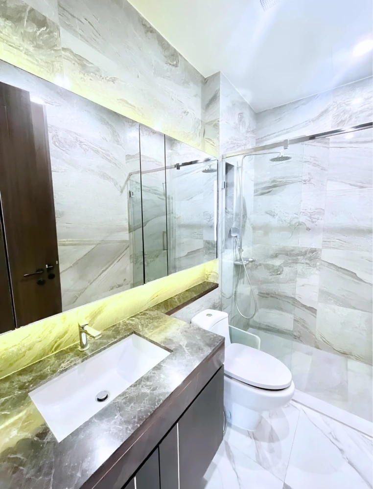 For Rent: LAVIQ Sukhumvit 57, 15th Floor – Fully furnished. Book now—act fast!