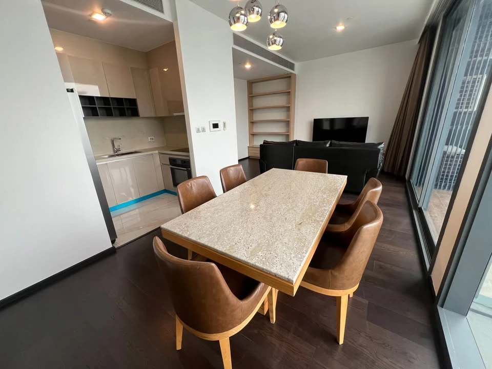 For rent: LAVIQ Sukhumvit 57, 23rd floor, spacious room, fully furnished, ready to move in. Interested? Hurry and reserve now!