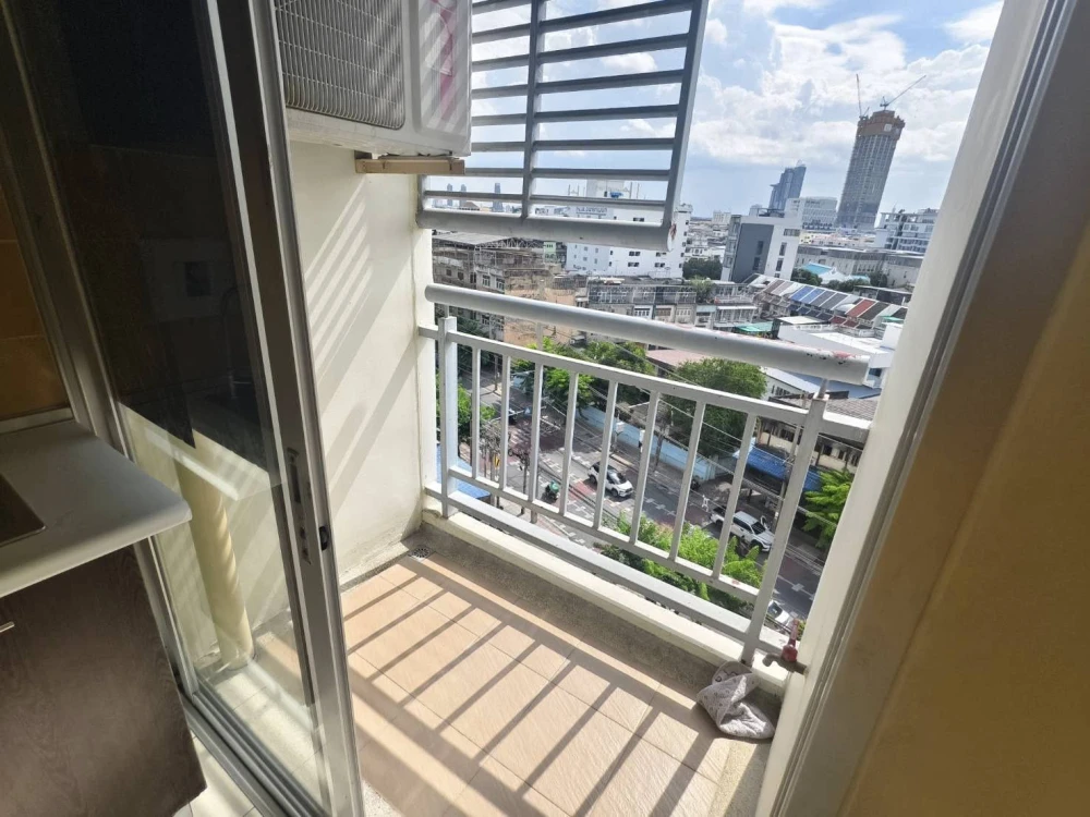 For rent: Le Rich Rama 3, 8th floor, stunning city view, spacious living space, hurry and grab it now!