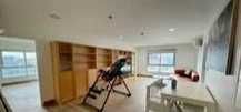 For rent Le Rich Sathorn-Sathu Pradit, 6th floor, same floor as the swimming pool, walk out of the room! Very spacious room, must book.