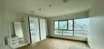 For rent Le Rich Sathorn-Sathu Pradit, 6th floor, same floor as the swimming pool, walk out of the room! Very spacious room, must book.