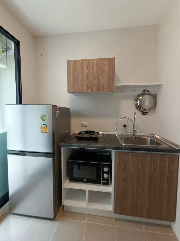 For rent: Lesto Sukhumvit 113, 5th floor, nice room, fully furnished, book now, don't miss out.