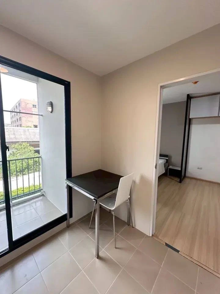 For rent: Lesto Sukhumvit 113, fully furnished apartment with complete amenities at an affordable price. Book now, don't miss out!