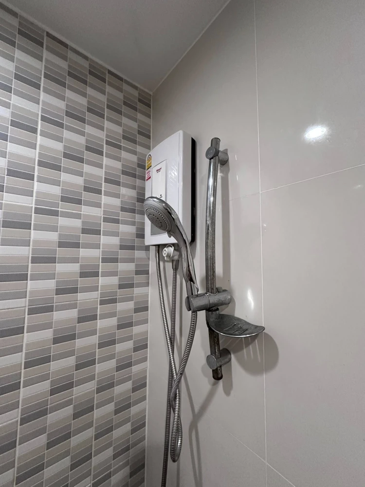 For rent: Lesto Sukhumvit 113, fully furnished, ready to move in. Don't miss out!