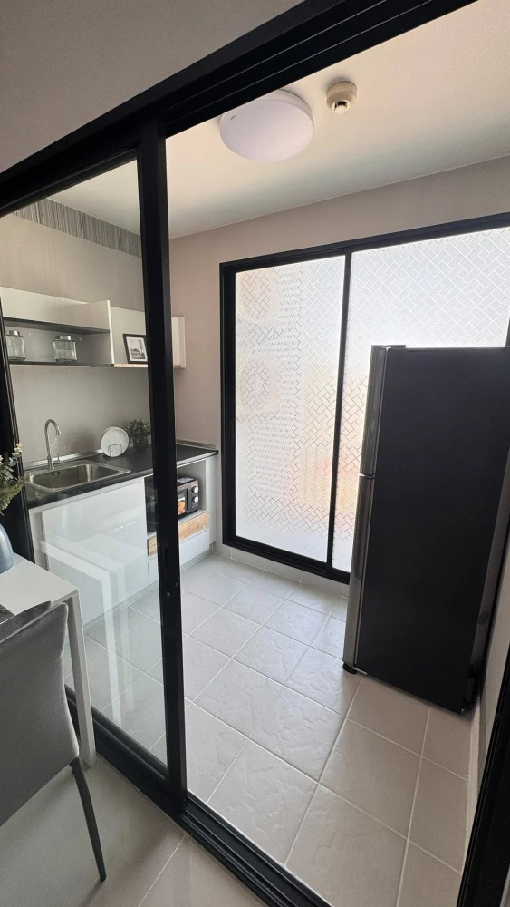 For rent: LIB Ramkamhaeng 43/1, 8th floor, open view, decorated in chic grey tones, ready to move in.