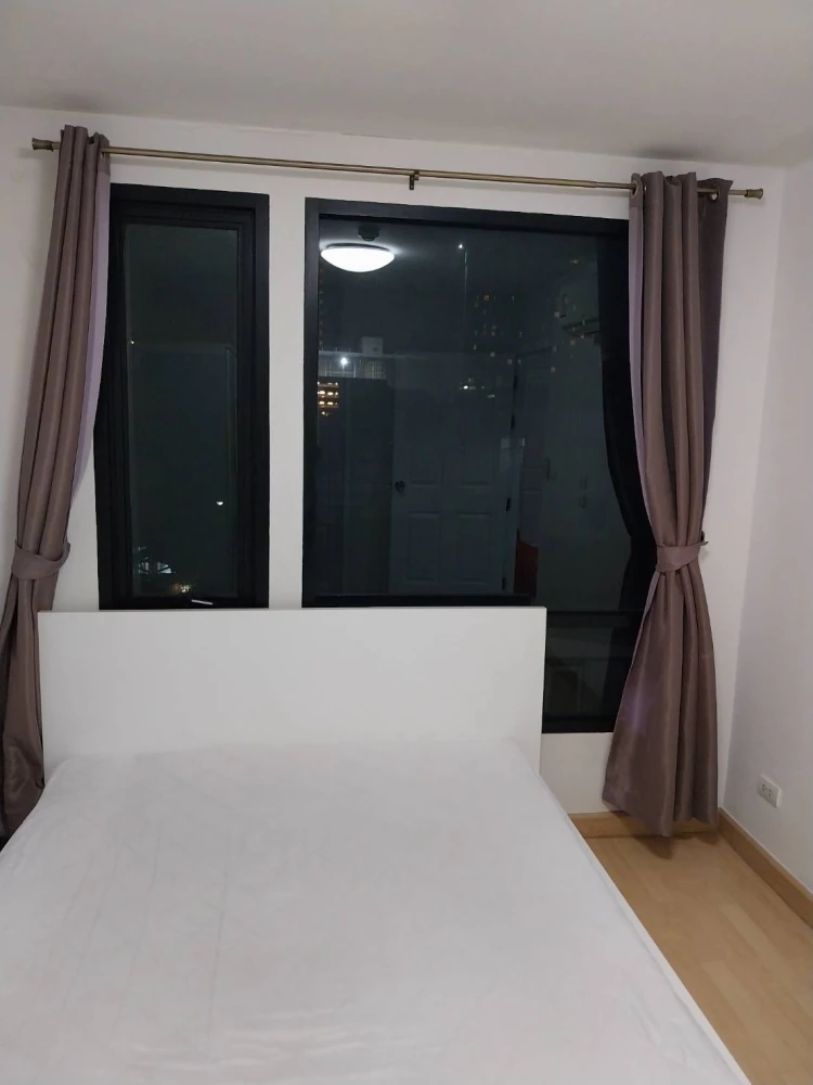 For rent: LIB Lat Phrao 20, rooms with separate usable areas, airy and comfortable, natural view with no buildings blocking the view, move now, don't
