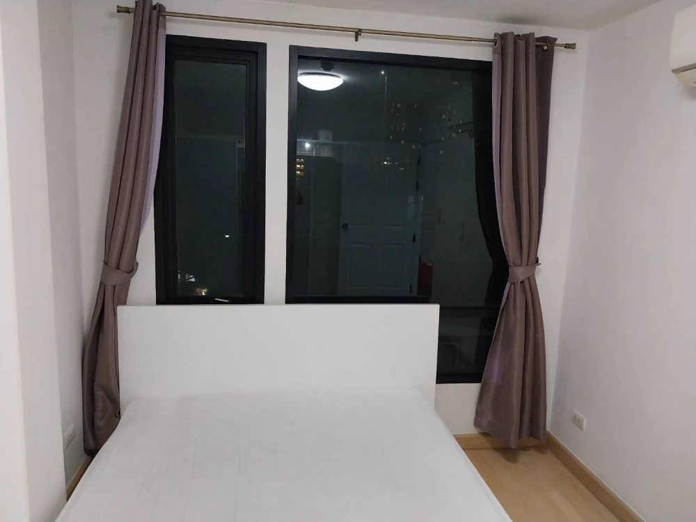 For rent: LIB Lat Phrao 20, rooms with separate usable areas, airy and comfortable, natural view with no buildings blocking the view, move now, don't