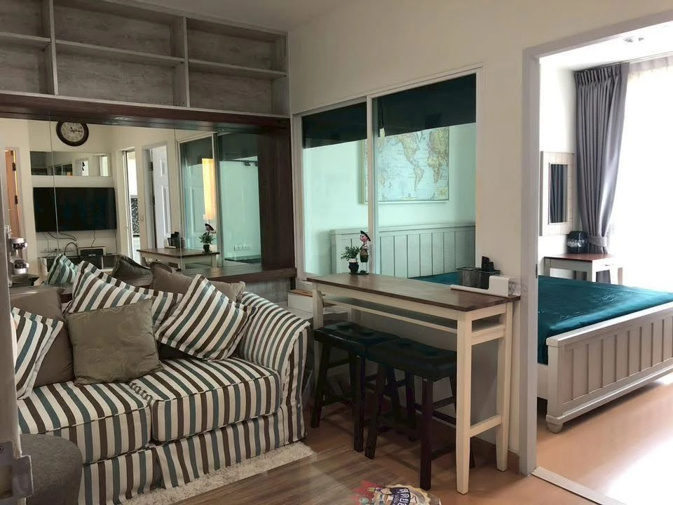 For rent: Life @ Ratchada - Huay Kwang, ready to move in, reasonable price, complete in one place, just drag your bags and move in.