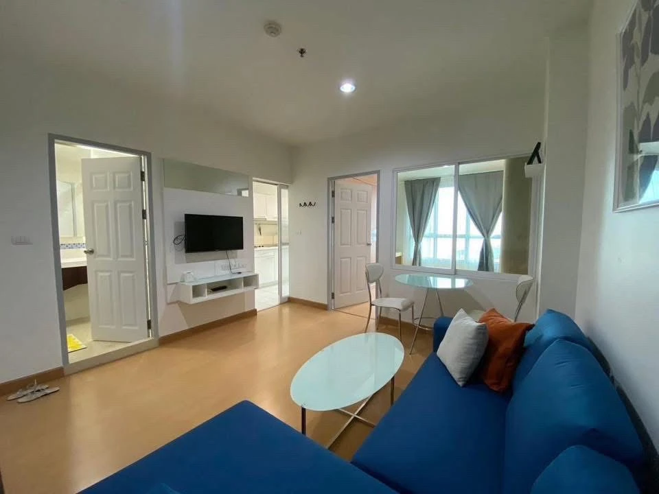 For rent: Life @ Ratchada Huaikwang, ready to move in, fully furnished, just come and move in. Hurry and reserve.