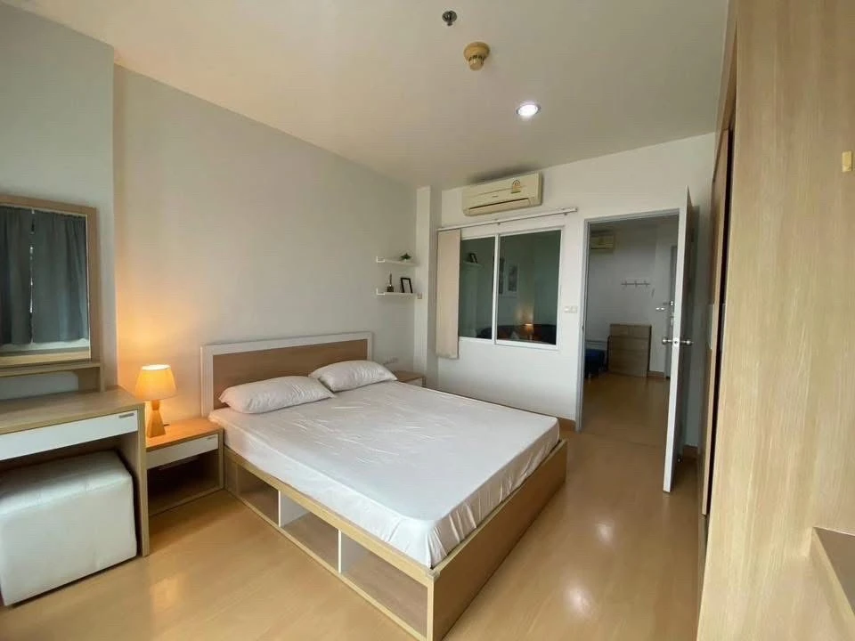 For rent: Life @ Ratchada Huaikwang, ready to move in, fully furnished, just come and move in. Hurry and reserve.