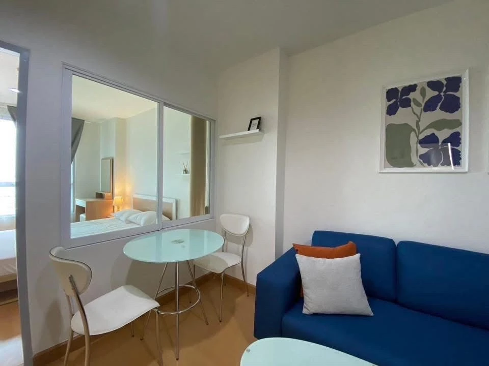 For rent: Life @ Ratchada Huaikwang, ready to move in, fully furnished, just come and move in. Hurry and reserve.
