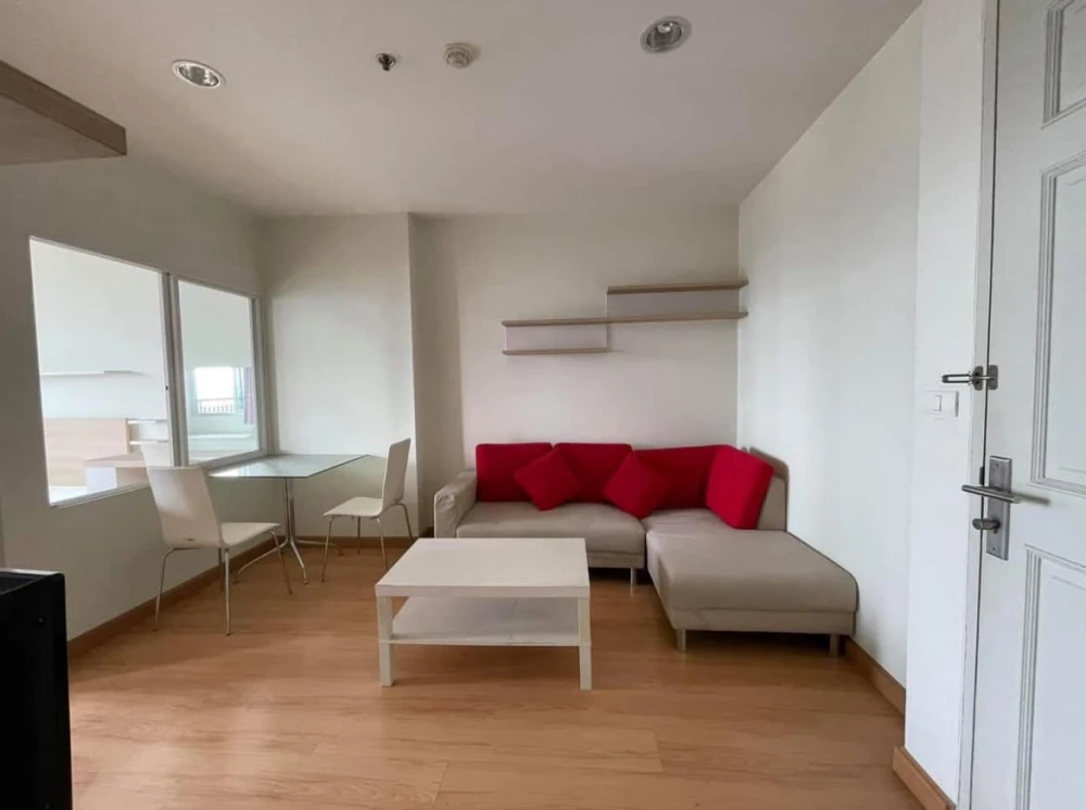 For rent: Life @ Ratchada-Suthisan, 18th floor, good view, no buildings blocking the view, fully furnished, nice to live in, reserve now, don't miss o