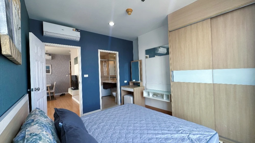 For rent: Life @ Sukhumvit 65, 20th floor, corner unit, fully furnished. Book now! (Hurry!)