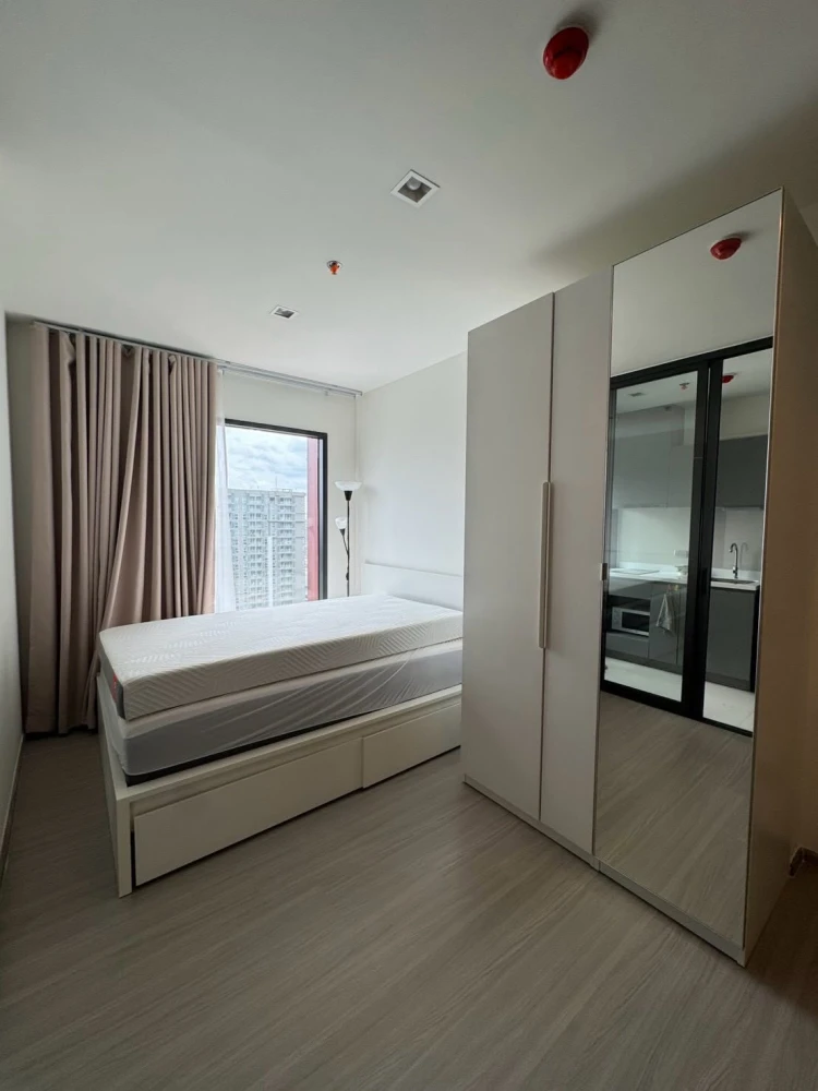 For rent: Life Asoke Hype, 23rd floor, fully furnished, very livable. Interested? Book now! Don't wait! images