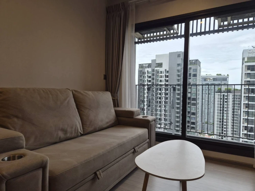 ให้เช่า Life Asoke Hype ห้องน่าอยู่ ในทำเลดี มาพร้อมเฟอร์นิเจอร์ครบครัน พลาดแล้วจะเสียใจ