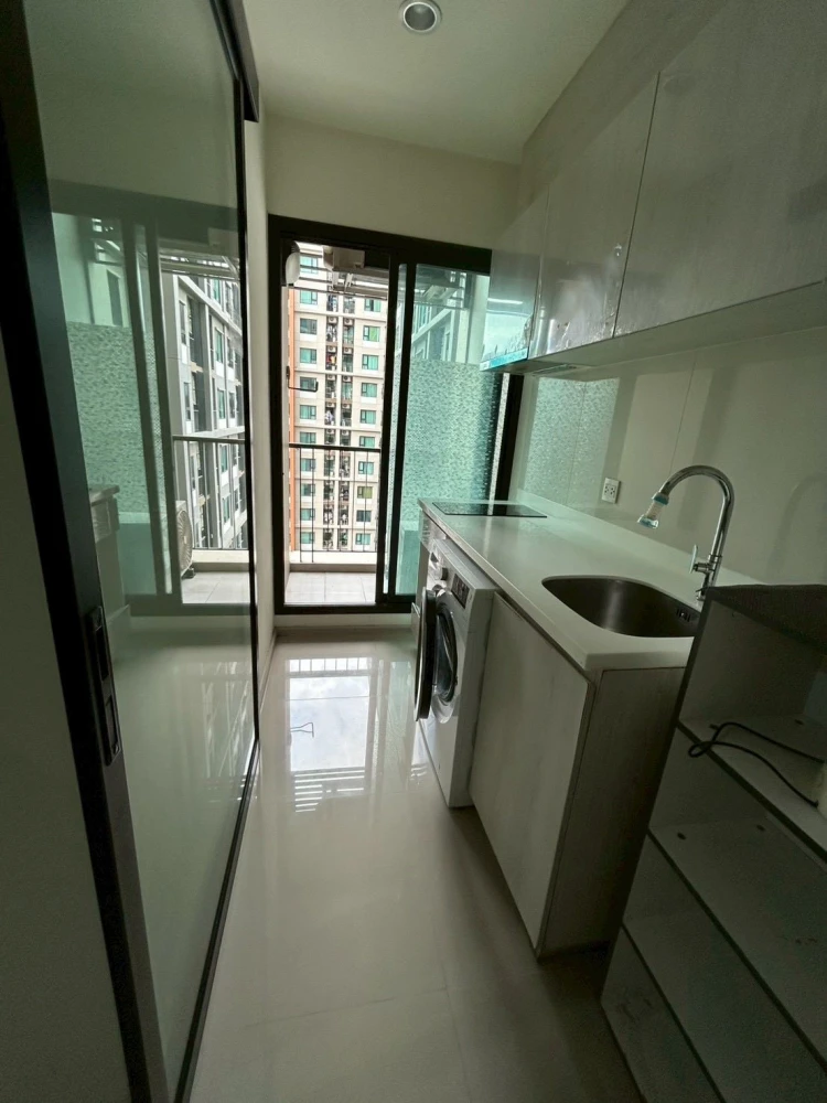 ให้เช่า Life Asoke ชั้น 27 วิวสระว่ายน้ำ สิ่งอำนวยความสะดวกครบ ต้องจัดแล้ว