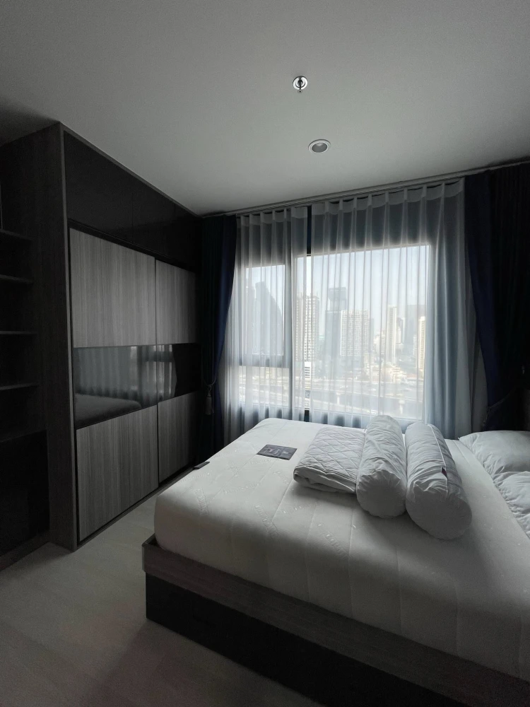 ให้เช่า Life Asoke วิว G Tower และ เซ็นทรัลพระราม 9 หันหัวทางทิศเหนือ ห้องบิ้วอิน Fully furnished จองเลย