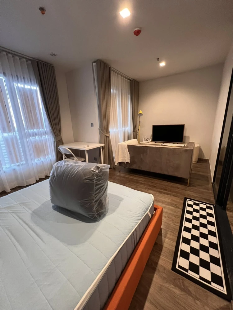 For rent: Life Ladprao Valley 1-bedroom apartment. Great location, convenient transportation, fully furnished. What are you waiting for?