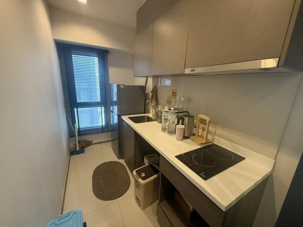 For rent: Life Ladprao Valley, 25th floor, very high, corner room, quiet and private, decorated in a Korean minimalist style. Reserve now!