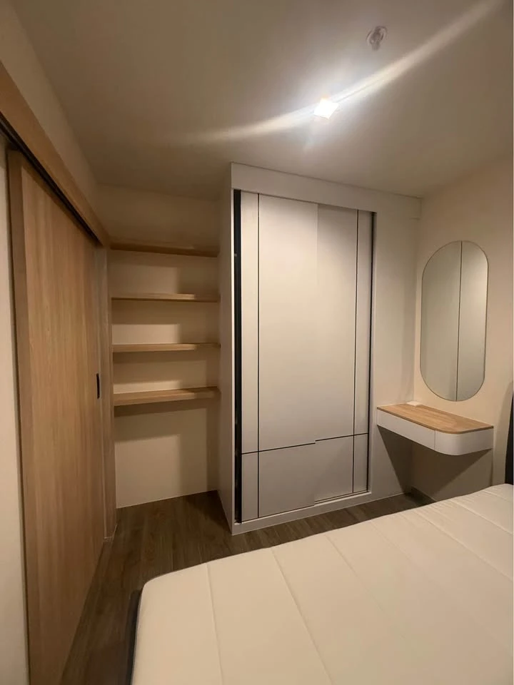 For rent: Life Ladprao Valley, 29th floor. Beautiful, spacious view. Excellent feng shui, "Emperor" feng shui, enhancing success. Don't miss out!