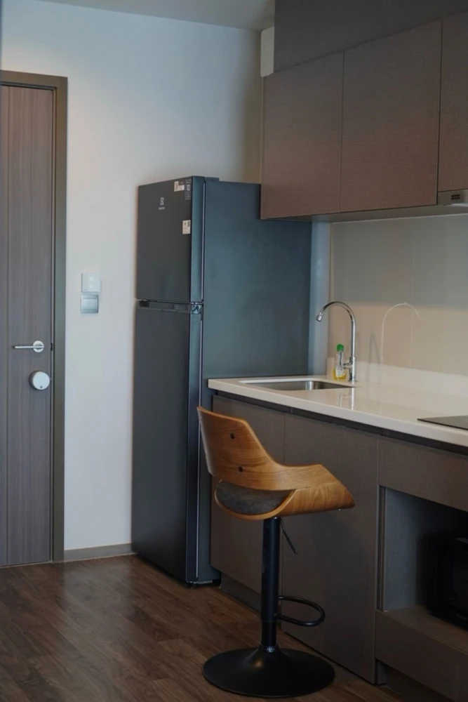For rent: Life Ladprao Valley, 32nd floor, City view, fully furnished, nice to live in. Reserve now, don't miss out!