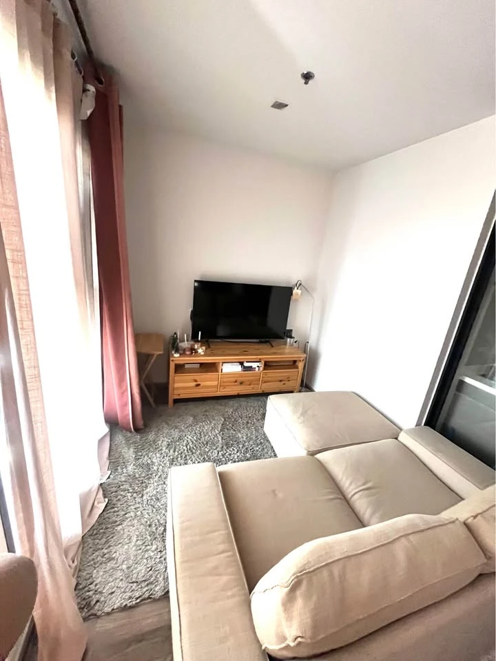 For rent: Life Ladprao Valley, Studio room, Fully Furnished, complete electrical appliances, move in now