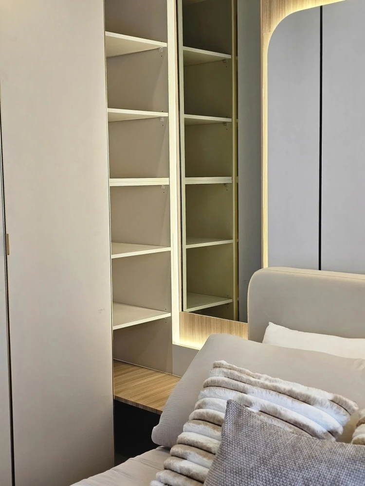 For rent: Life Ladprao Valley, high floor, nice room, built-in furniture, hurry and reserve now.