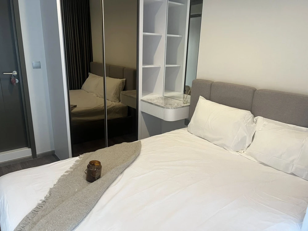 For rent: Life Ladprao Valley, north-facing unit, great location, fully furnished. What are you waiting for?