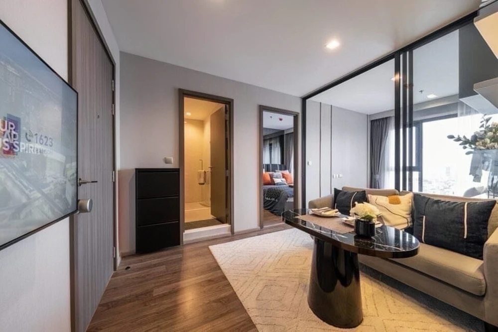 For rent: Life Ladprao Valley, nice room, good location, 21st floor, full facilities, good like this, reserve now.